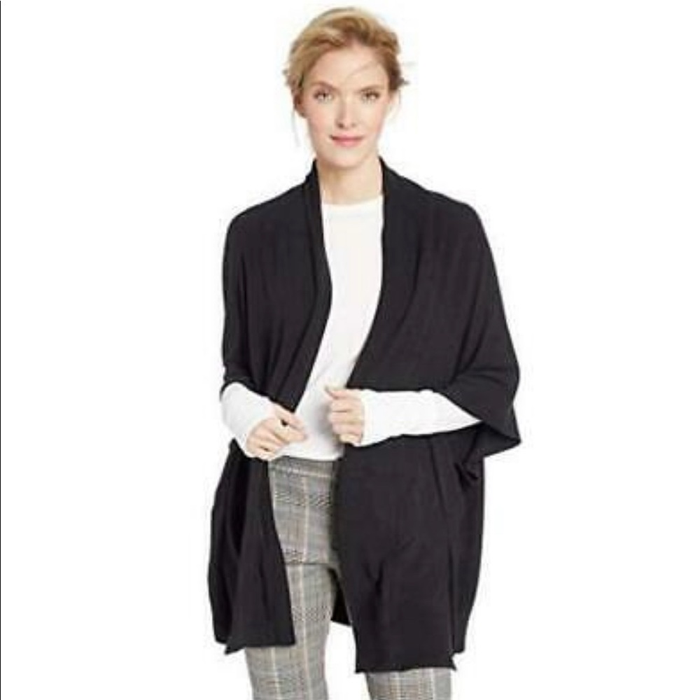Cupcakes & Cashmere Dolman Sleeve Sweater